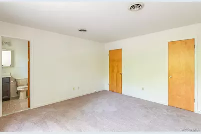 21 Topaz Run, Poughkeepsie, NY 12603 - Photo 16