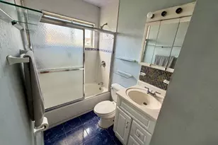 47 Vanburen St, Freeport, NY 11520 - Photo 10