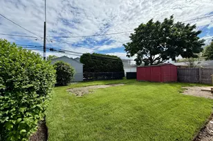 47 Vanburen St, Freeport, NY 11520 - Photo 16