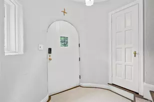 144 Douglas Pl, Mount Vernon, NY 10552 - Photo 2