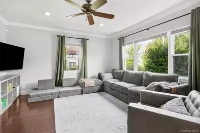 10 Bogert Place, Bronxville, NY 10708 - Photo 6