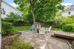 10 Bogert Pl, Bronxville, NY 10708 - Photo 36