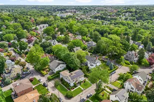 10 Bogert Pl, Bronxville, NY 10708 - Photo 38