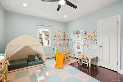 10 Bogert Place, Bronxville, NY 10708 - Photo 14
