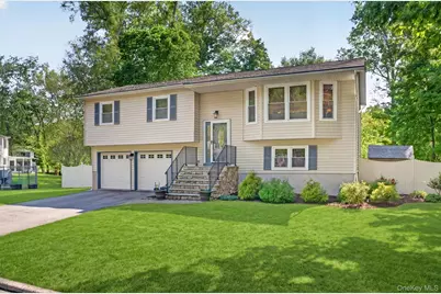 10 Winston Drive, Goshen, NY 10924 - Photo 2