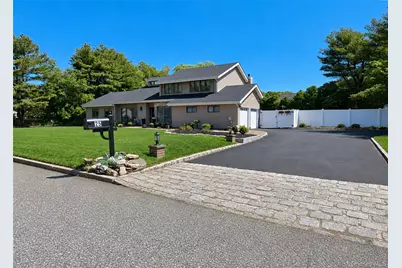 25 Vineyard Way, Mount Sinai, NY 11766 - Photo 2