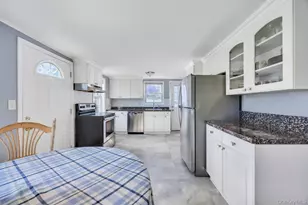 66 Oxhead Rd, Centereach, NY 11720 - Photo 20
