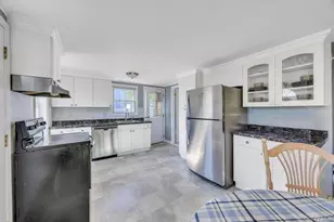 66 Oxhead Rd, Centereach, NY 11720 - Photo 18