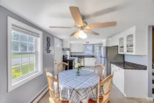 66 Oxhead Rd, Centereach, NY 11720 - Photo 14