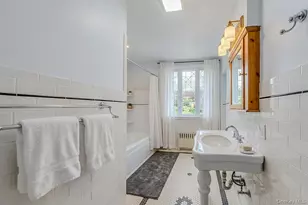 2802 Miles Ave, Bronx, NY 10465 - Photo 24