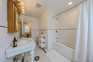 2802 Miles Ave, Bronx, NY 10465 - Photo 22