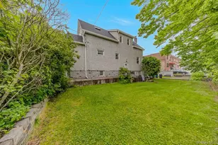 2802 Miles Ave, Bronx, NY 10465 - Photo 18