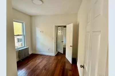 137 Lake Avenue #3W, Yonkers, NY 10703 - Photo 2