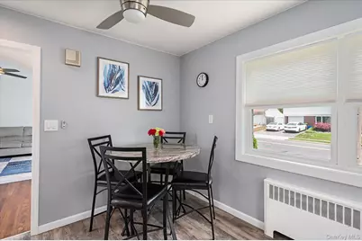 330 Woods Road, North Babylon, NY 11703 - Photo 8