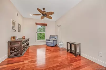 246 Roosevelt Way #11103, Westbury, NY 11590 - Photo 14