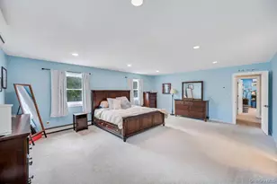 20 Canterbury Ct, Oakdale, NY 11769 - Photo 14