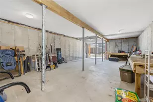 90 Oregon St, Long Beach, NY 11561 - Photo 12