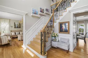 27 Davison Pl, Rockville Centre, NY 11570 - Photo 10