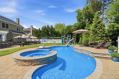 27 Davison Place, Rockville Centre, NY 11570 - Photo 38