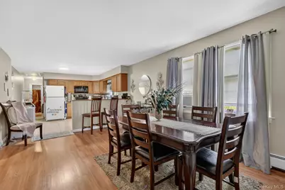 27-28 Williamsburg Drive, Newburgh, NY 12550 - Photo 10