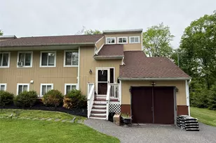38 Edmunds Ln, Pine Bush, NY 12566 - Photo 2