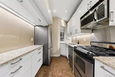 243 E 77th Street #2A, New York, NY 10075 - Photo 6