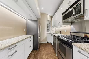 243 E 77th St, New York, NY 10075 - Photo 6