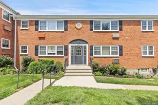 1879 Crompond Rd, Peekskill, NY 10566 - Photo 2