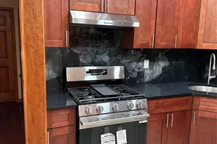 9015 Bayview Pl, Brooklyn, NY 11236 - Photo 6
