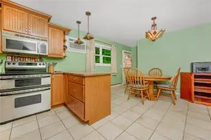 21 Probst Dr, Shirley, NY 11967 - Photo 6