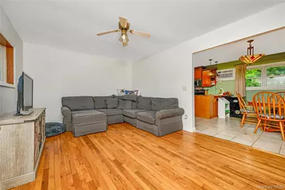 21 Probst Drive, Shirley, NY 11967 - Photo 4
