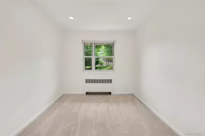 10 Dehaven Drive #2E, Yonkers, NY 10703 - Photo 26