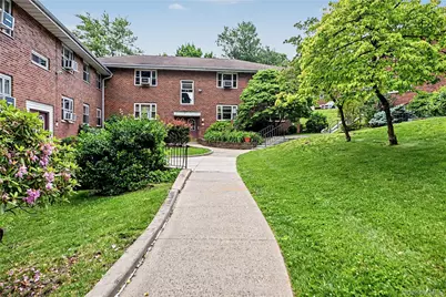 10 Dehaven Drive #2E, Yonkers, NY 10703 - Photo 32