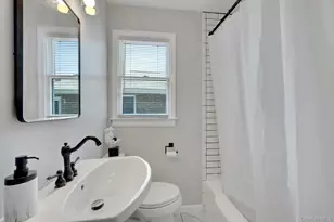 103 Kingsley Dr, Yonkers, NY 10710 - Photo 18