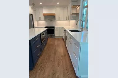 158 Lee Avenue, Hicksville, NY 11801 - Photo 8