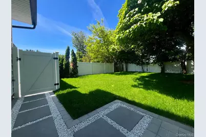 158 Lee Avenue, Hicksville, NY 11801 - Photo 26