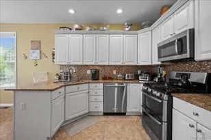 33 Pinehurst Cir, Monroe, NY 10950 - Photo 12
