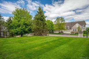 33 Pinehurst Cir, Monroe, NY 10950 - Photo 42