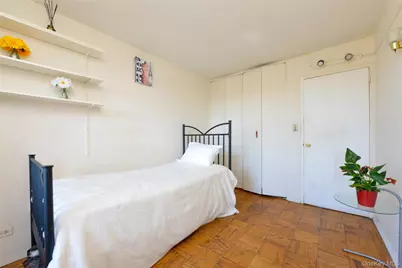 61-20 Grand Central #B 708, Forest Hills, NY 11375 - Photo 18