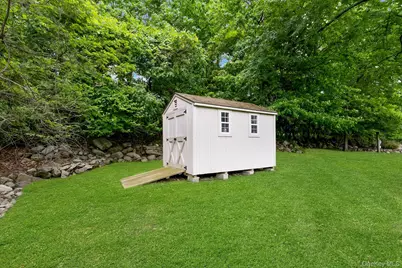 9 S Cranford Road, Bardonia, NY 10954 - Photo 24