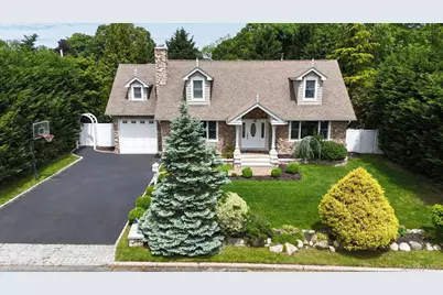 19 Gruber Drive, Glen Cove, NY 11542 - Photo 1