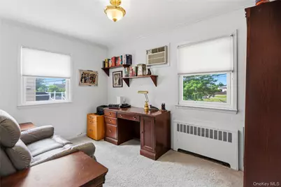 32 Elderberry Lane E, Valley Stream, NY 11581 - Photo 20