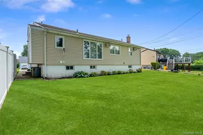 32 Elderberry Lane E, Valley Stream, NY 11581 - Photo 28