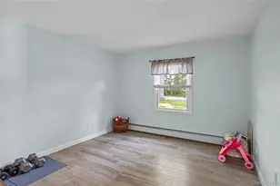 46 Hewitt Blvd, Center Moriches, NY 11934 - Photo 22