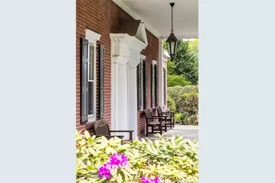 550 Chicken Valley Road, Locust Valley, NY 11560 - Photo 2