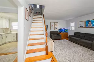 24 Commonwealth St, Franklin Square, NY 11010 - Photo 4
