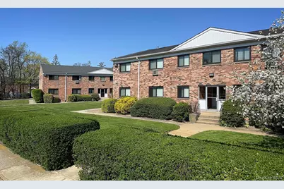 405 East Main Street #03, Bay Shore, NY 11706 - Photo 1