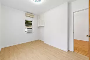 25 Fowler Ave, Yonkers, NY 10701 - Photo 8