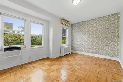 25 Fowler Avenue, Yonkers, NY 10701 - Photo 14