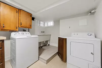 25 Fowler Avenue, Yonkers, NY 10701 - Photo 20